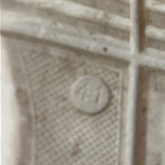 Converse. Flash (ea) $35 - Picture 10 of 11